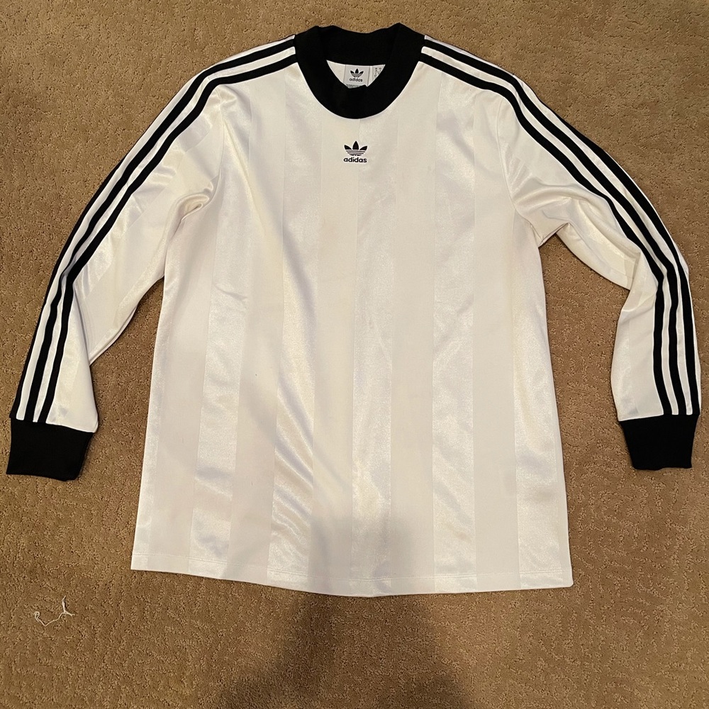 adidas silk shirt. size S